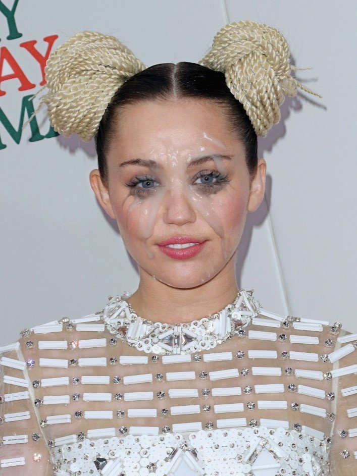 gCJNcDCJ CELEBRITY FACIALS 95.jpg